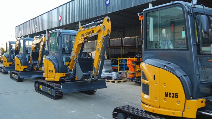 13 Ton Excavator Comparison: ME130.1 vs ME130.9